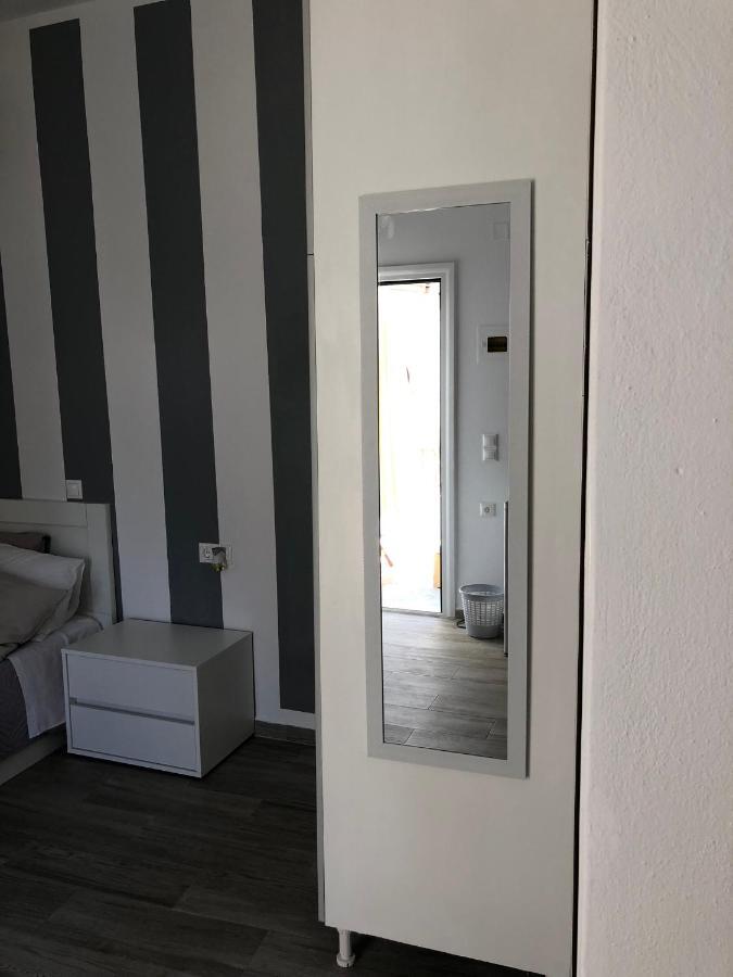Dominik Apartment Skála Esterno foto